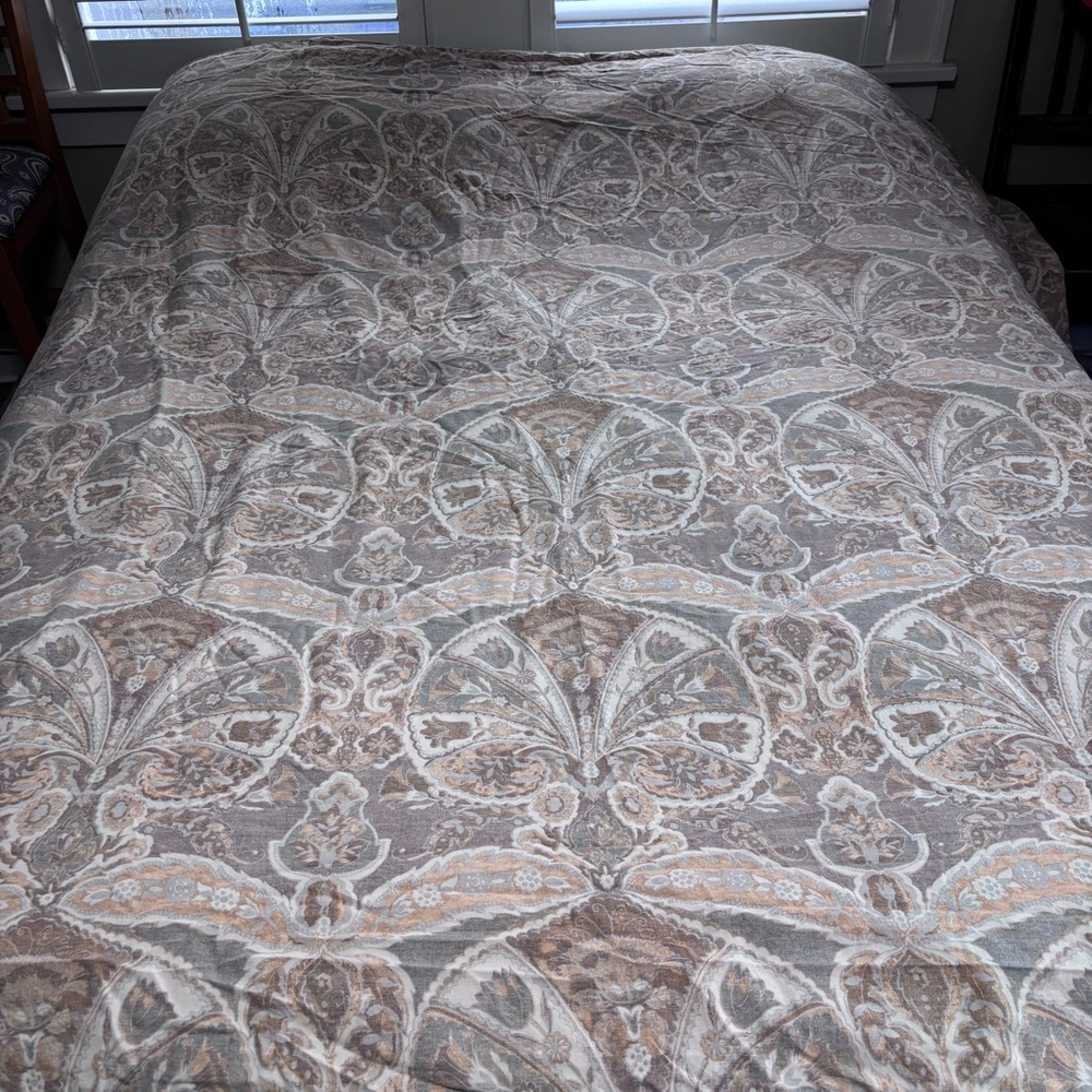 Pottery Barn Sabrina Queen Linen blend Cream Paisley Duvet Cover